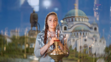 PRAVOSLAVNI VERNICI DANAS SLAVE VELIKOG SVECA: Obavezno pojedite hleb sa vinom, a evo i zašto
