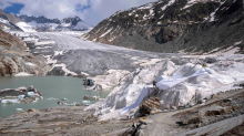 Klimawandel: Wenig Schnee, viel Hitze: Gletscher schrumpfen weiter