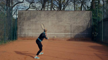 Tennis in Ostdeutschland: Wand in Sicht