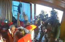 Izraelske sile prestregle 13 ladij humanitarne flotilje, okoli 30 jih nadaljuje pot proti Gazi