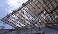 Igrači Hajduka zamalo stradali na treningu; na Poljudu padali komadi s krova, stadion odmah zatvoren