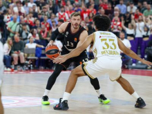 Čančar brez točke, Obst z devetimi trojkami potopil Zvezdo