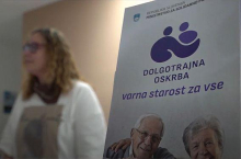 Do zdaj izdali tri odločbe o dolgotrajni oskrbi na domu - na Koroškem in v Posavju