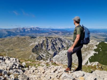 Najlepša tura v Durmitorju: Veliko Škrčko jezero in Prutaš #video