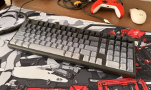 Testirali smo Epomaker Galaxy100 Lite: Uredska tipkovnica s gejmerskom dušom