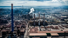 Processo senza fine all’ex Ilva così l’impianto brucia lavoro