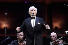 Eden največjih tenorjev vseh časov,  José Carreras, na poslovilni turneji nocoj v Ljubljani