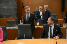 Golob: Dolgoročno je lahko uspešna le družba, ki uspe uravnovesiti varnost, konkurenčnost in socialo