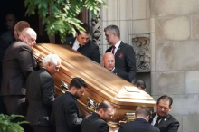 Warum Ivana Trump auf Donalds Golfplatz beerdigt wurde