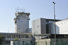 Za kontrolorje zračnega prometa nove izmene in trije dnevi dopusta manj