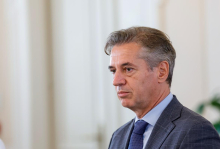 KPK v osnutku ugotovitev v zadevi Bobnar očitke Golobu zožil na dve SMS-sporočili