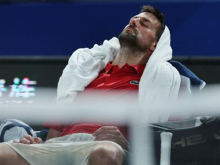 Đoković omagal zaradi vročine, a vseeno napredoval v četrtfinale