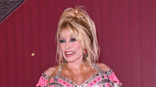 Dolly Parton ist krank: Schwester der Sängerin bittet um Gebete
