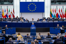 Von der Leyen pozvala k enotnemu odzivu EU-ja na rusko hibridno vojskovanje