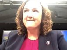 Wannabe Dem Governor Katie Porter caught in THIRD bullying incident after giving staffer death stare over bad lighting