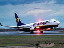 Ryanair flight MINUTES away from running out of fuel mid-air