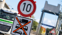 Staugefahr: Marathon und Technik-Probleme – Staugefahr auf Rügen-Zufahrt