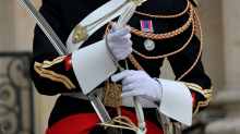 Krise in Frankreich: Macron trifft Parteichefs vor Ernennung des Premiers