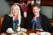 Psychologe Klaschinski auf Ö3: „Lebenszufriedenheit ist gleich Liebe“