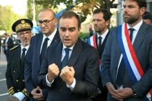 Lecornu nakazal, da se je pripravljen pogovarjati o sporni pokojninski reformi