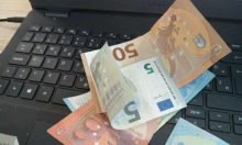 Politička kriza u Francuskoj oslabila euro, dolar ojačao