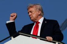Trump prispel v Egipt na podpis dogovora o miru v Gazi