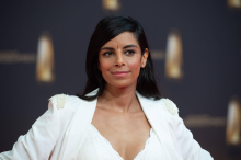 Fans in Sorge: Moderatorin Collien Fernandes meldet sich aus dem Krankenhaus