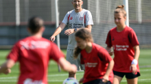 Fußball-Bundesliga: Nach Flutlichtpanne: Leverkusen sichert Punkt gegen Köln