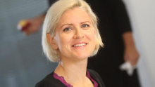 EU rojeva papirje in načrte, svet pa se dogaja