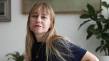 Med prejemniki nagrade kritiško pero tudi MMC-jeva novinarka Maja Kač