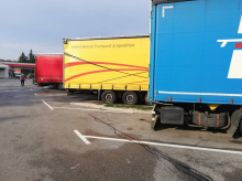 Avtoprevozniki na zboru državi postavili zahteve, sicer lahko sledi zaprtje najpomembnejših cest