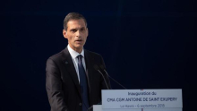 Kdo je Rodolphe Saadé, ki z Macronom prihaja na obisk v Luko Koper