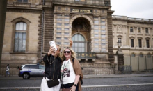 Posjetitelji ponovno u Louvreu: Otvorili vrata po prvi put nakon velike pljačke