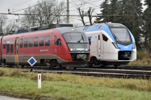 Novomeški policisti identificirali peterico, ki jo sumijo, da je na železniško progo nastavila ovire