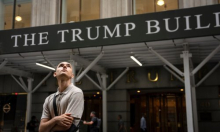 Wall Street pao zbog slabih rezultata kompanija i novog zaoštravanja trgovinskog sukoba