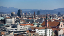 To stanovanje v Ljubljani se je na dražbi prodalo za dobrega pol milijona evrov