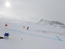 Fis sprejel dodatne ukrepe za varnost alpskih smučarjev