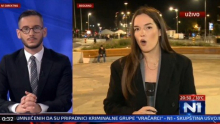 REPORTERKA N1 ODUŠEVLjENA BROJEM PODRŽAVALACA VUČIĆA: 