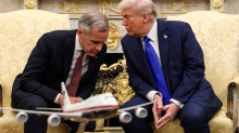 Naljutila ga reklama: Donald Trump prekinuo sve trgovinske pregovore s Kanadom