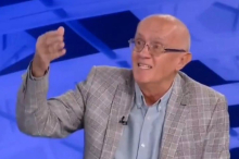 ŠABIĆ ZA N1 KREDIBILAN SAGOVORNIK O LAŽIMA O ZVUČNOM TOPU, A LAGAO DA SU GA NAPALI KADA SE SAPLEO! Treba se podsetiti kako se serviraju izmišljotine   