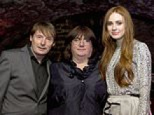 Karen Gillan claims financial barriers are stopping more people like her from becoming actors