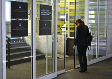 Po smrt iNovomeščana ostri ministrica Katič napovedala, da bo ponudila odstop