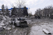 Ukrajinska vojska hiti s pošiljanjem okrepitev v Pokrovsk, kamor prodirajo ruski vojaki