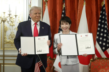 ZDA in Japonska sklenile sporazuma o bilateralnih odnosih in redkih zemljah