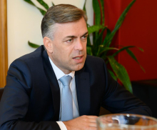 Macedoni pred shodom v Novem mestu: Sistem Rome peha v izključenost