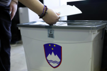 Zadnji dan za odprtje transakcijskega računa za referendumsko kampanjo