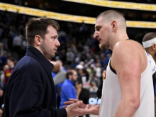 Nikola Jokić spet blesti in dosega nove mejnike