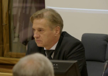 Golob: Slišim jezo, čutim strah. Vsi skupaj moramo ukrepati, ker je zdaj res dovolj nasilja.