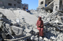 Izraelska letala napadla Gazo, potem ko je Netanjahu obtožil Hamas kršitve premirja