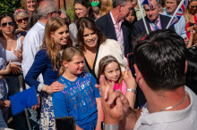 Beatrice und Eugenie: Prinz William soll Cousinen unter Druck setzen